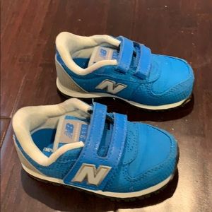 Toddler boy new balance shoes. Size 7 wide